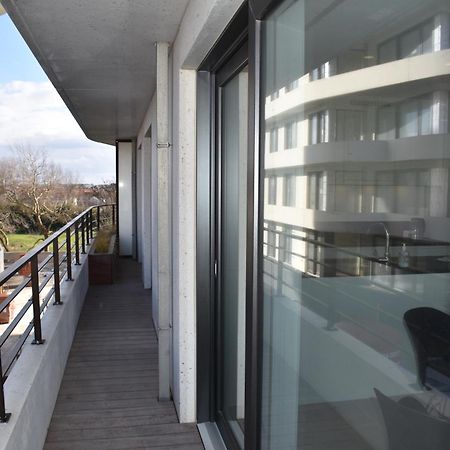 Lichtrijk 2-Slaapkamerappartement Met Zeezicht En Gratis Parking Ostend Exterior photo