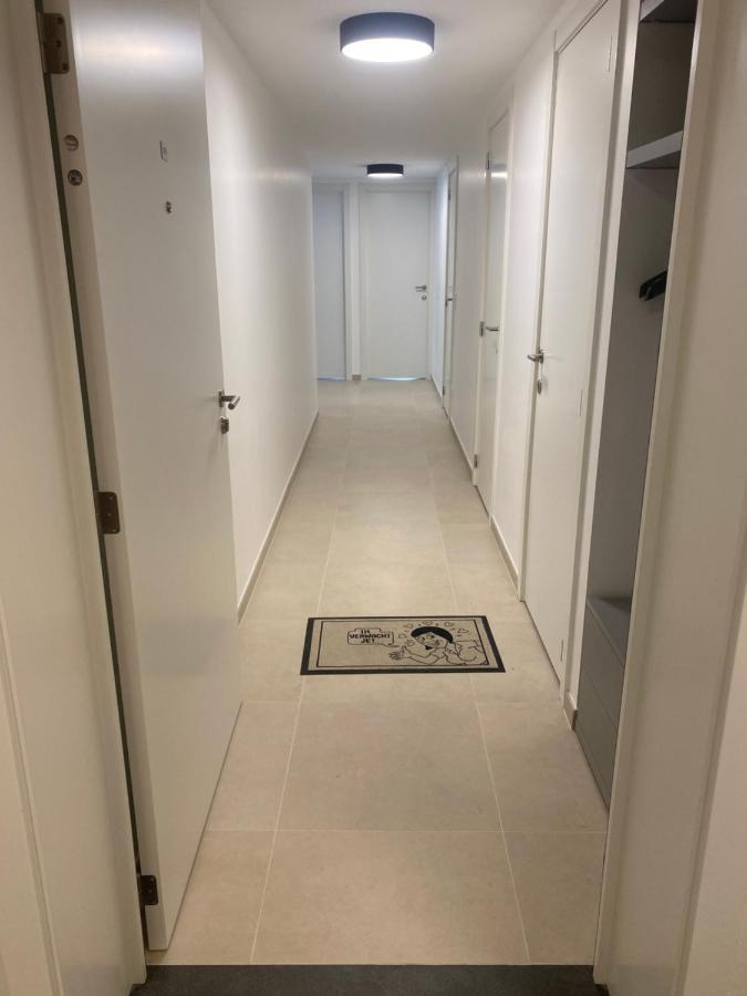 Lichtrijk 2-Slaapkamerappartement Met Zeezicht En Gratis Parking Ostend Exterior photo